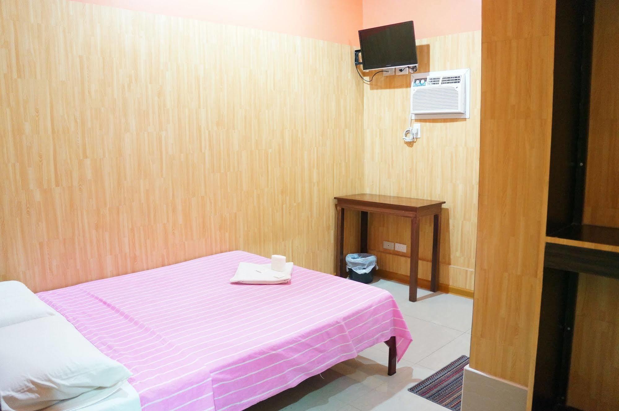 Daylight Inn Davao City Kültér fotó