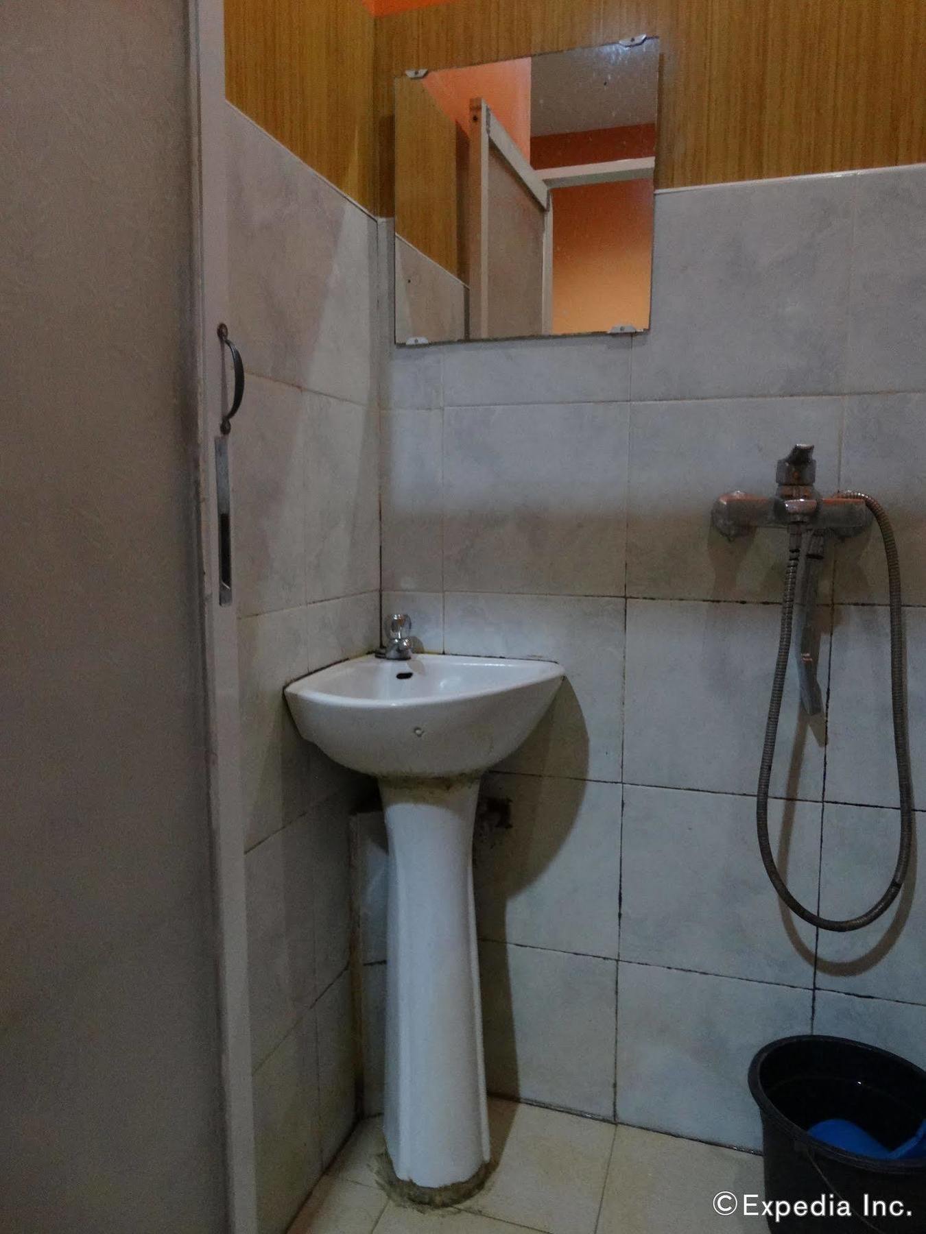 Daylight Inn Davao City Kültér fotó
