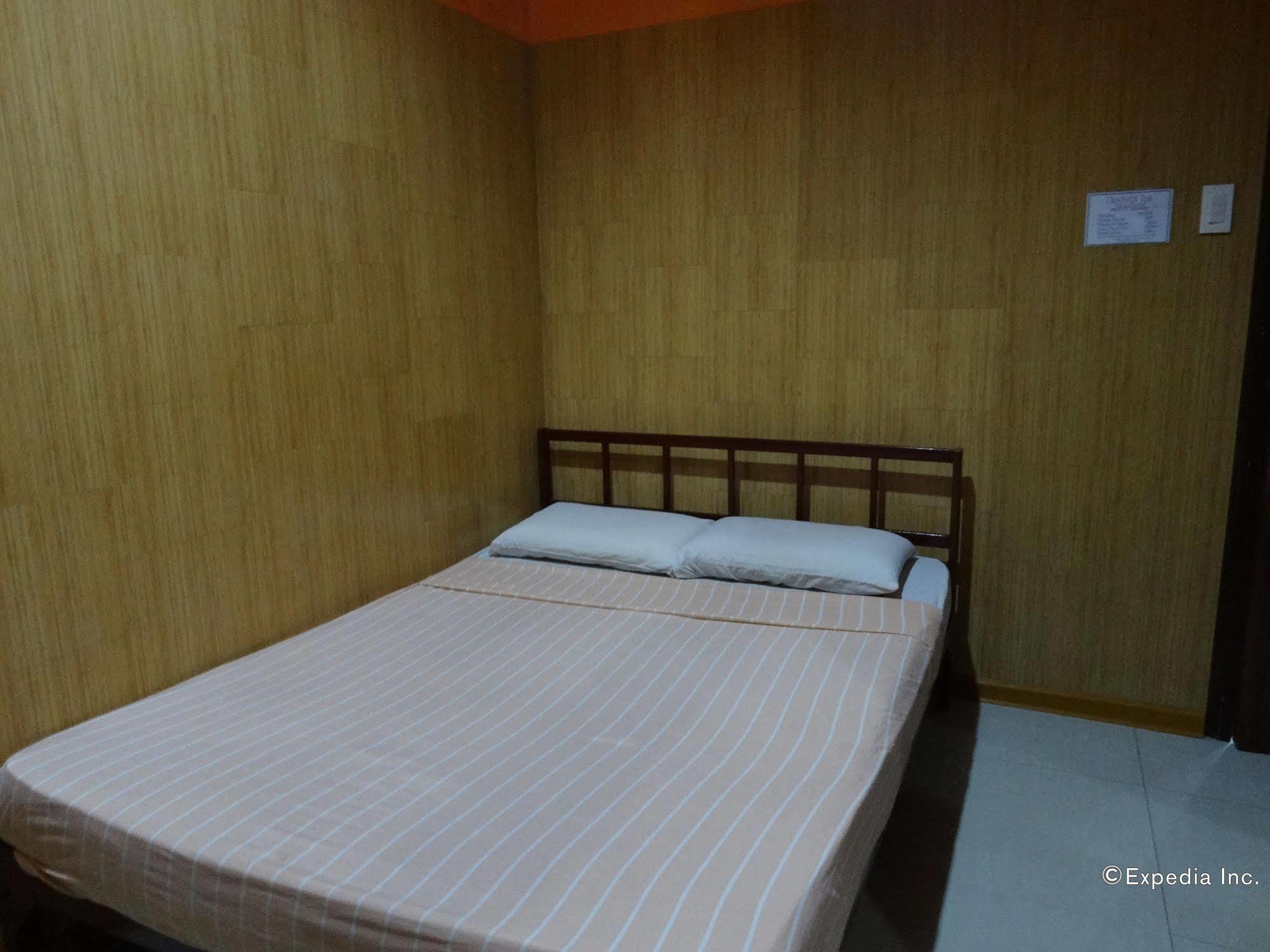 Daylight Inn Davao City Kültér fotó