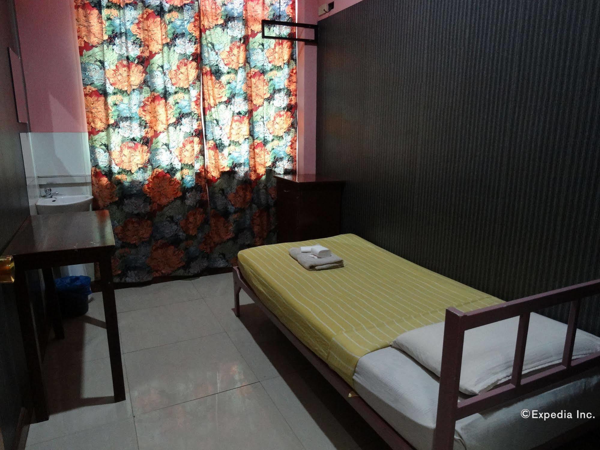 Daylight Inn Davao City Kültér fotó
