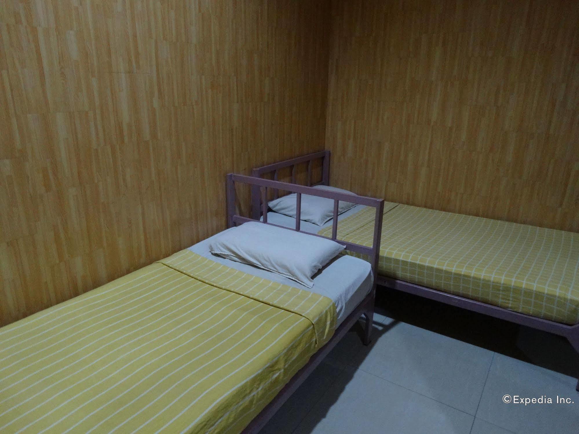 Daylight Inn Davao City Kültér fotó