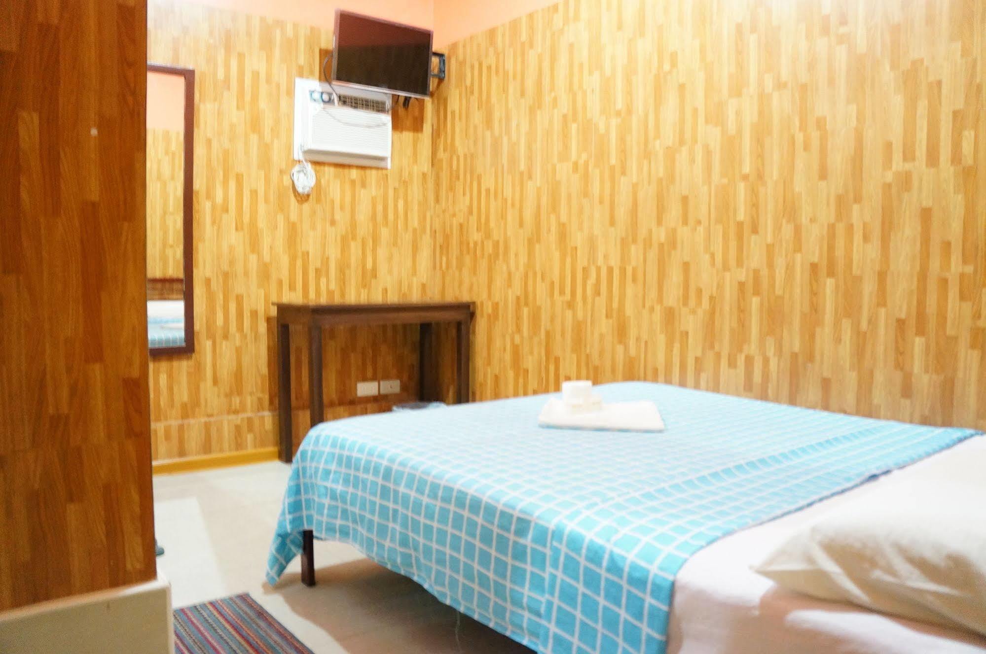 Daylight Inn Davao City Kültér fotó