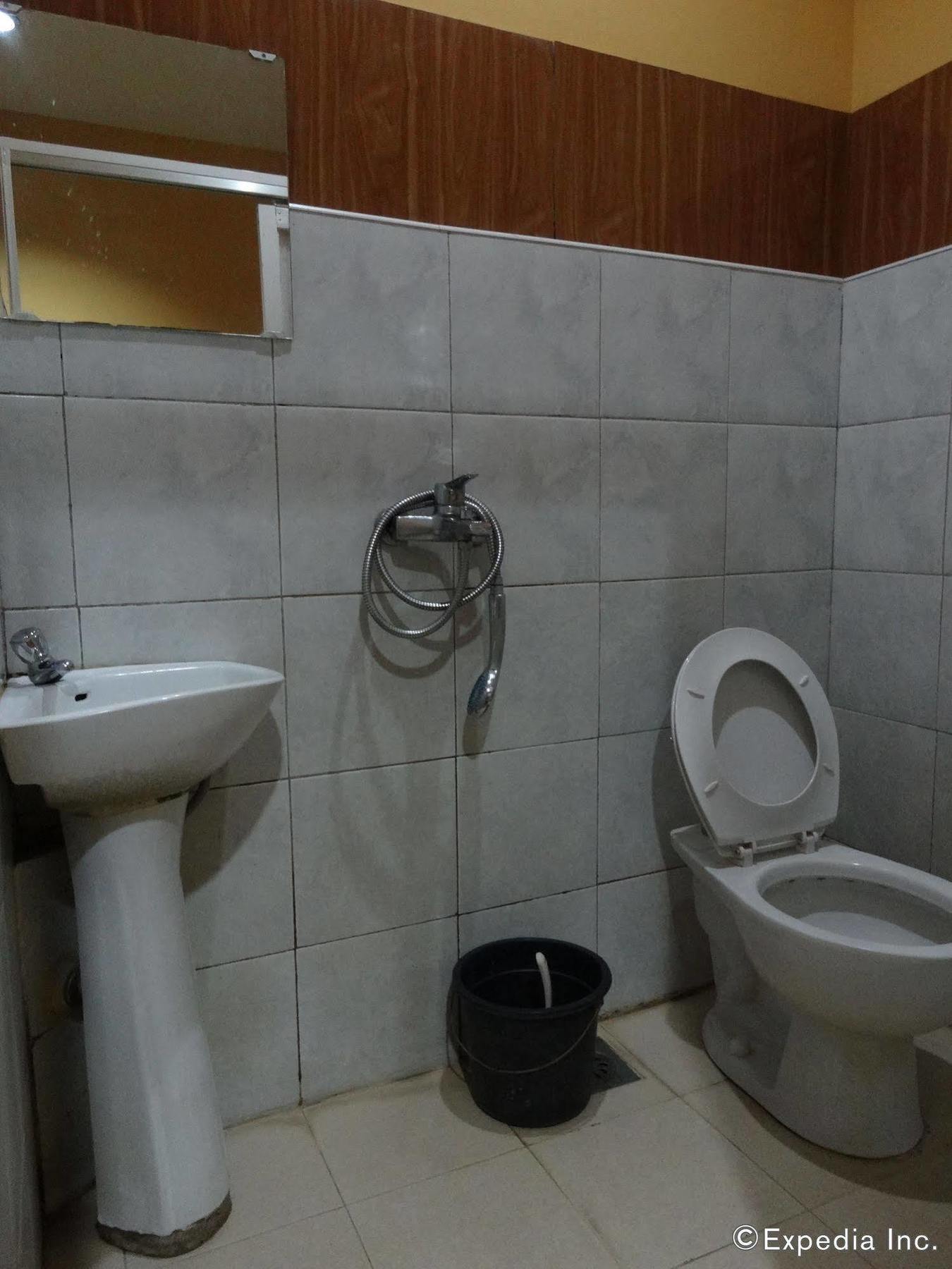 Daylight Inn Davao City Kültér fotó